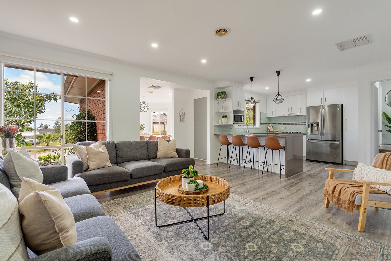 14 Pinus Place, Meadow Heights, VIC 3048, Meadow Heights - Thumbnail 3