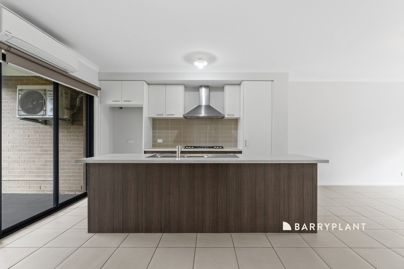 14 Plenty Way, Cranbourne North, VIC 3977, Cranbourne North - Thumbnail 4
