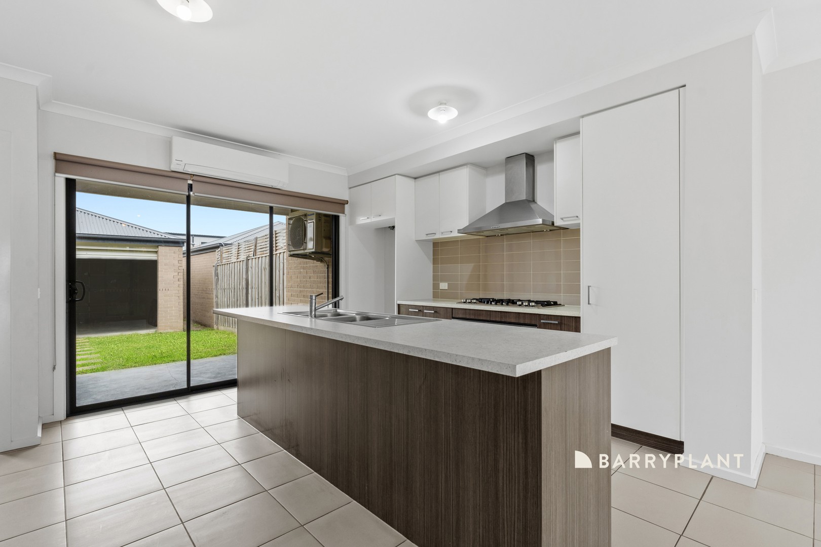 14 Plenty Way, Cranbourne North, VIC 3977, Cranbourne North - Thumbnail 5