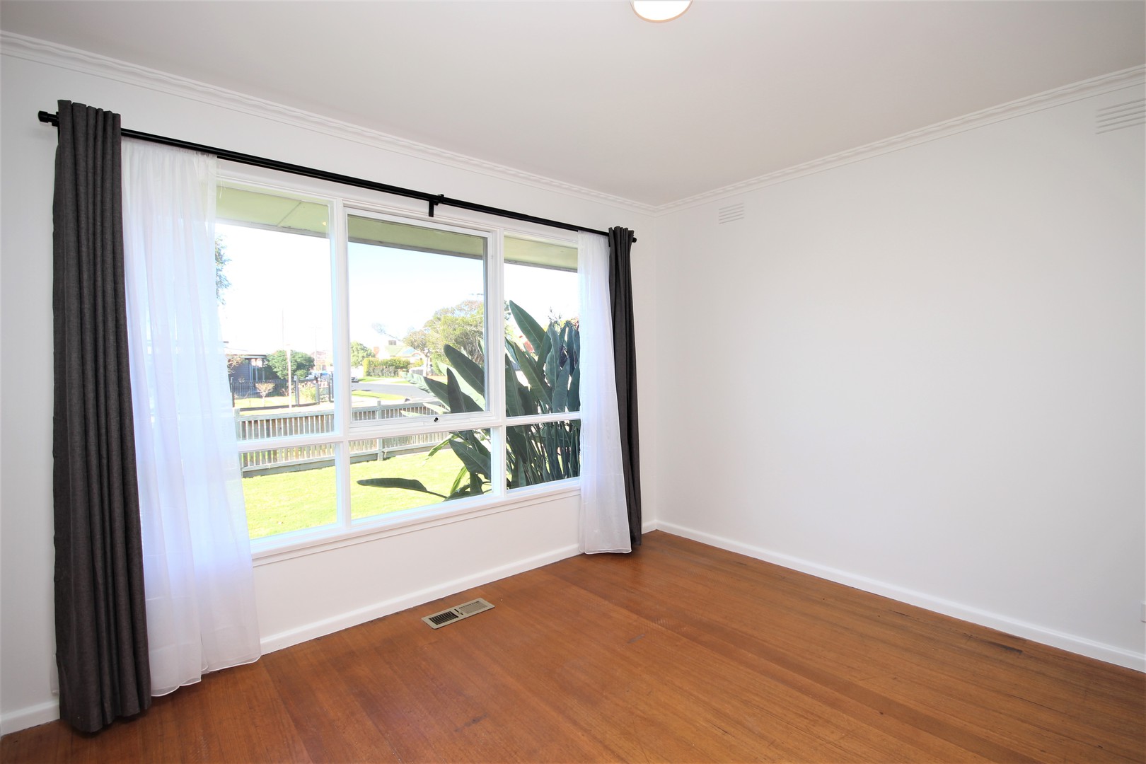 14 Poplar Street, Newcomb, VIC 3219, Newcomb - Thumbnail 6