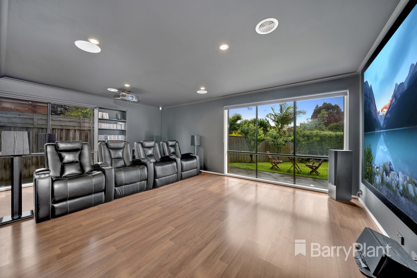 14 Poppy Drive, South Morang, VIC 3752, South Morang - Thumbnail 8
