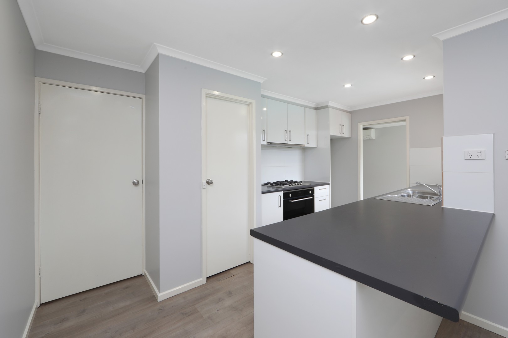 14 Prior Court, Rowville, VIC 3178, Rowville - Thumbnail 3