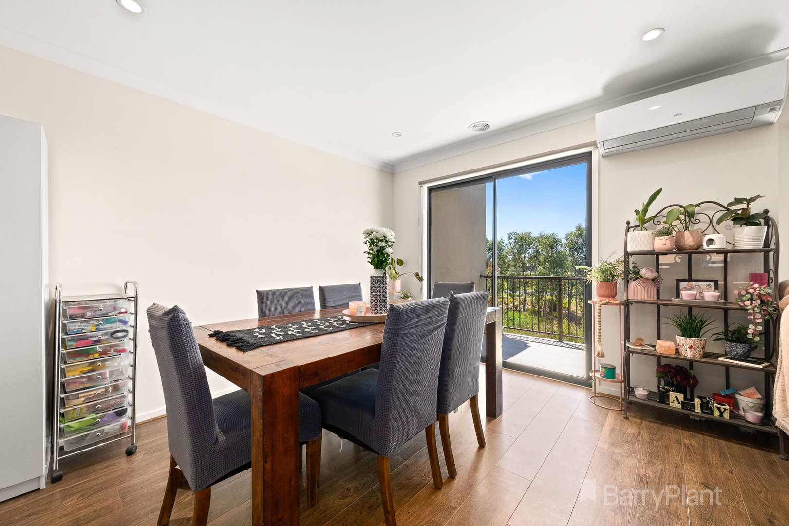 14 Quintino Walk, Clyde North, VIC 3978, Clyde North - Thumbnail 4