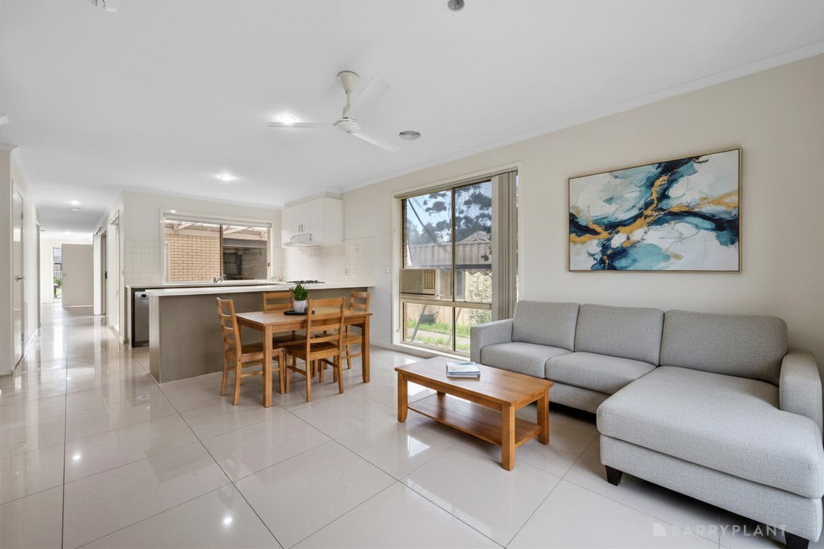 14 Rainsford Place, Melton West, VIC 3337, Melton West - Thumbnail 7