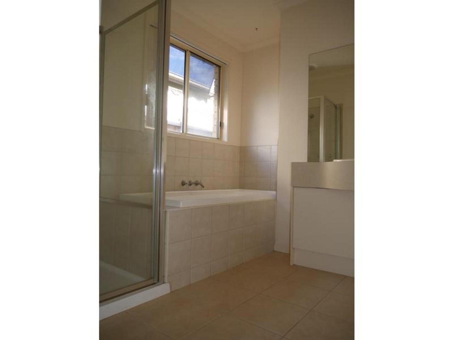 14 Rainsford Place, Melton West, VIC 3337, Melton West - Thumbnail 3