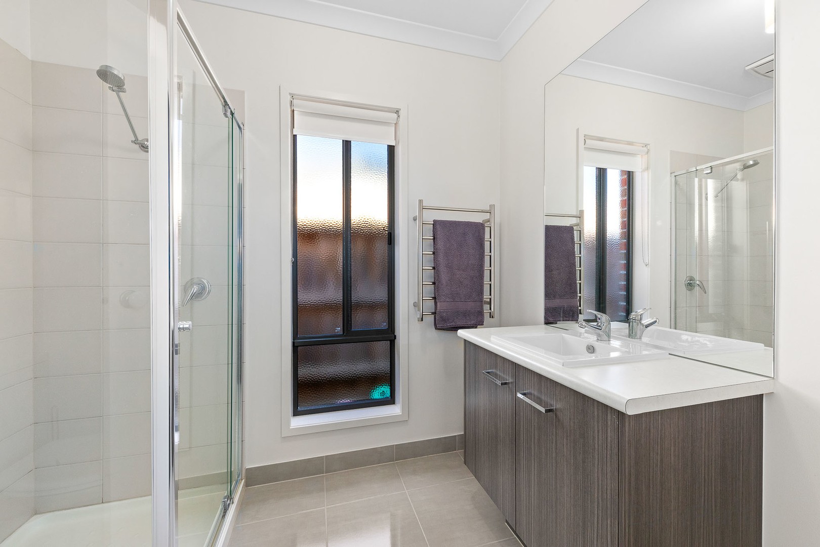 14 Ravensdale Avenue, Officer, VIC 3809, Officer - Thumbnail 3