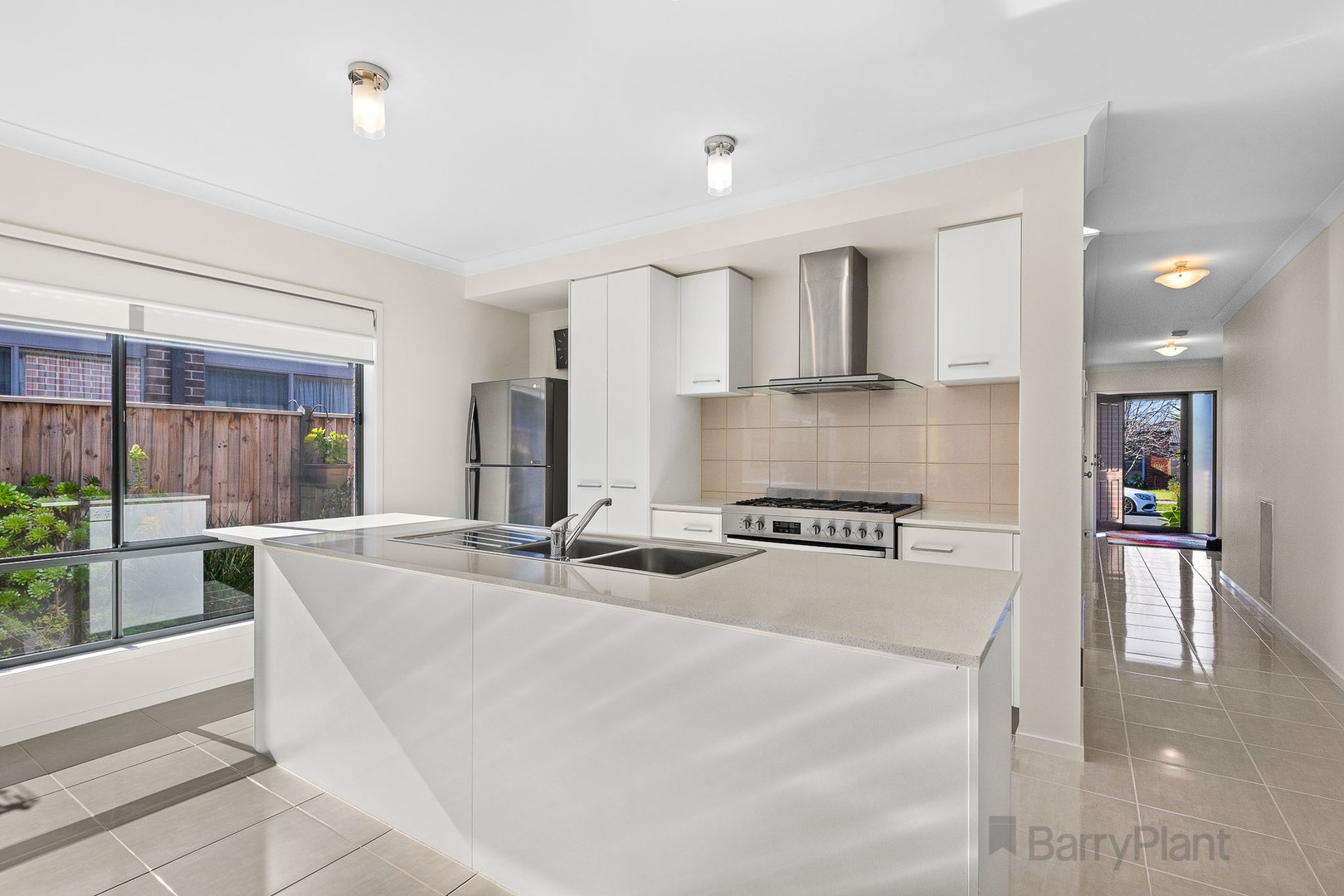 14 Ravensdale Avenue, Officer, VIC 3809, Officer - Thumbnail 6