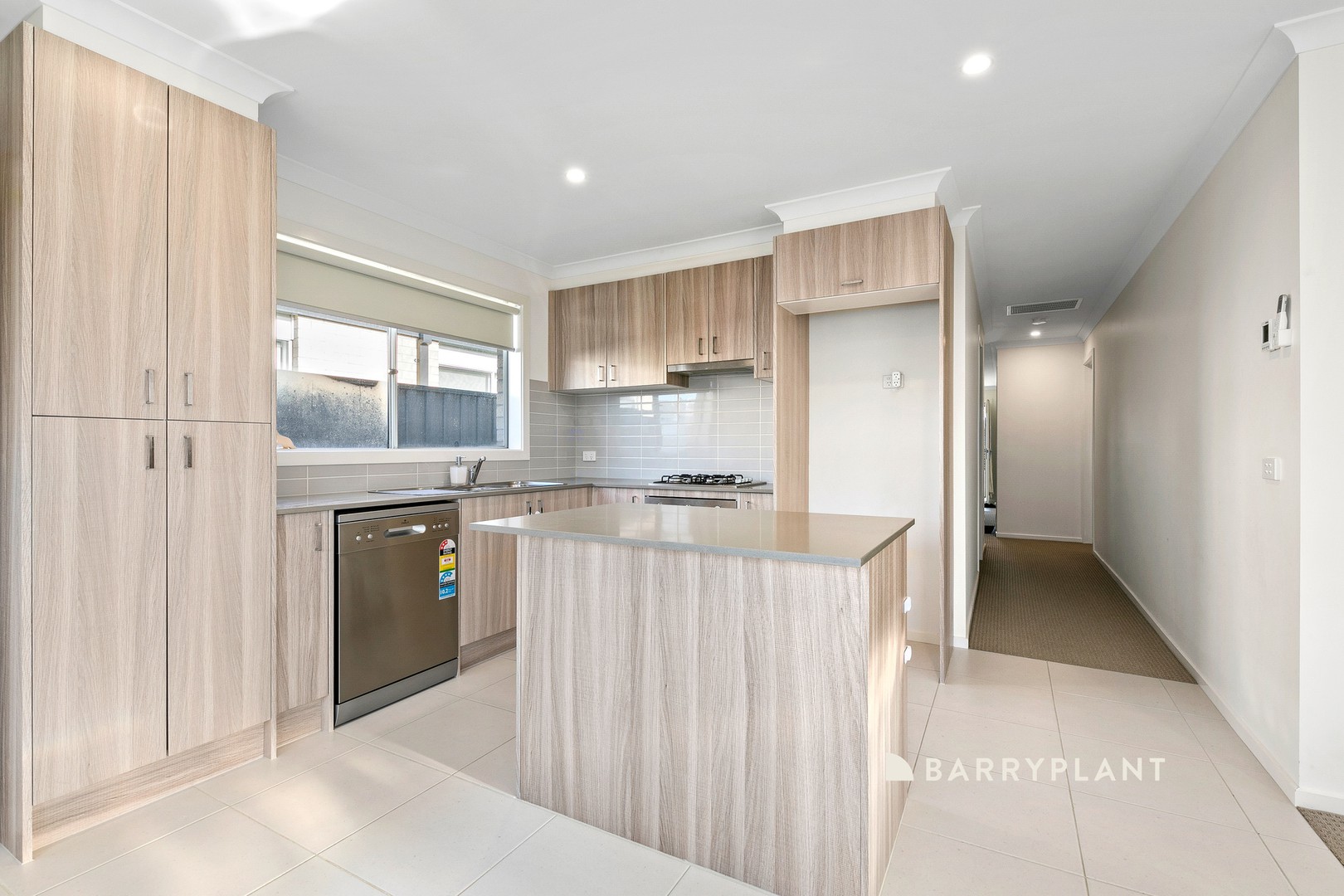 14 Raydale Avenue, Narre Warren South, VIC 3805, Narre Warren South - Thumbnail 5