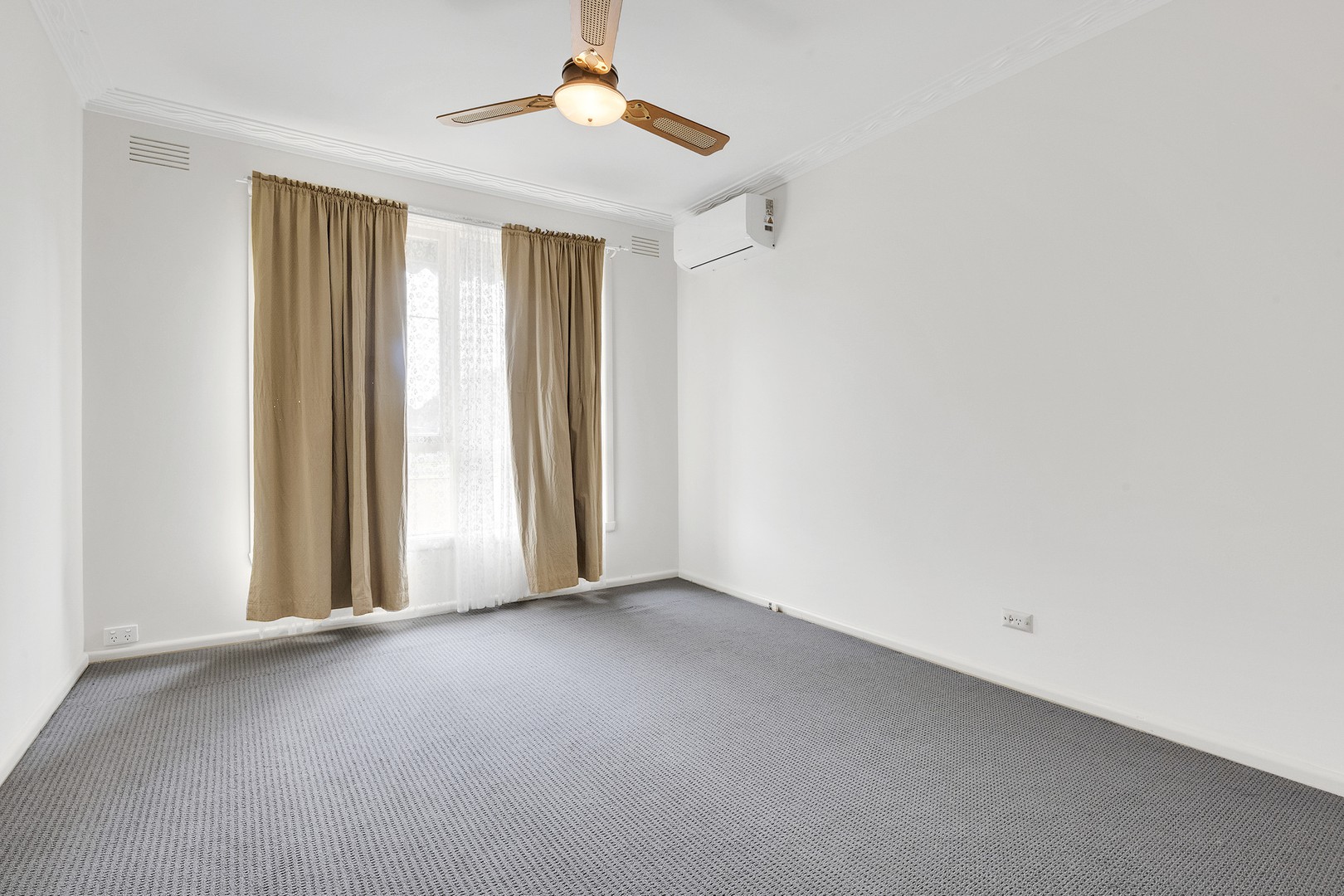 14 Rayfield Avenue, Craigieburn, VIC 3064, Craigieburn - Thumbnail 7