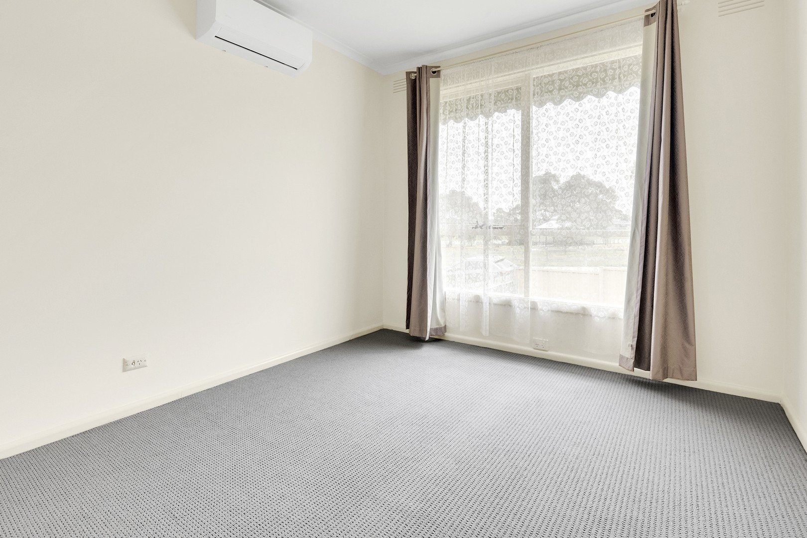 14 Rayfield Avenue, Craigieburn, VIC 3064, Craigieburn - Thumbnail 8
