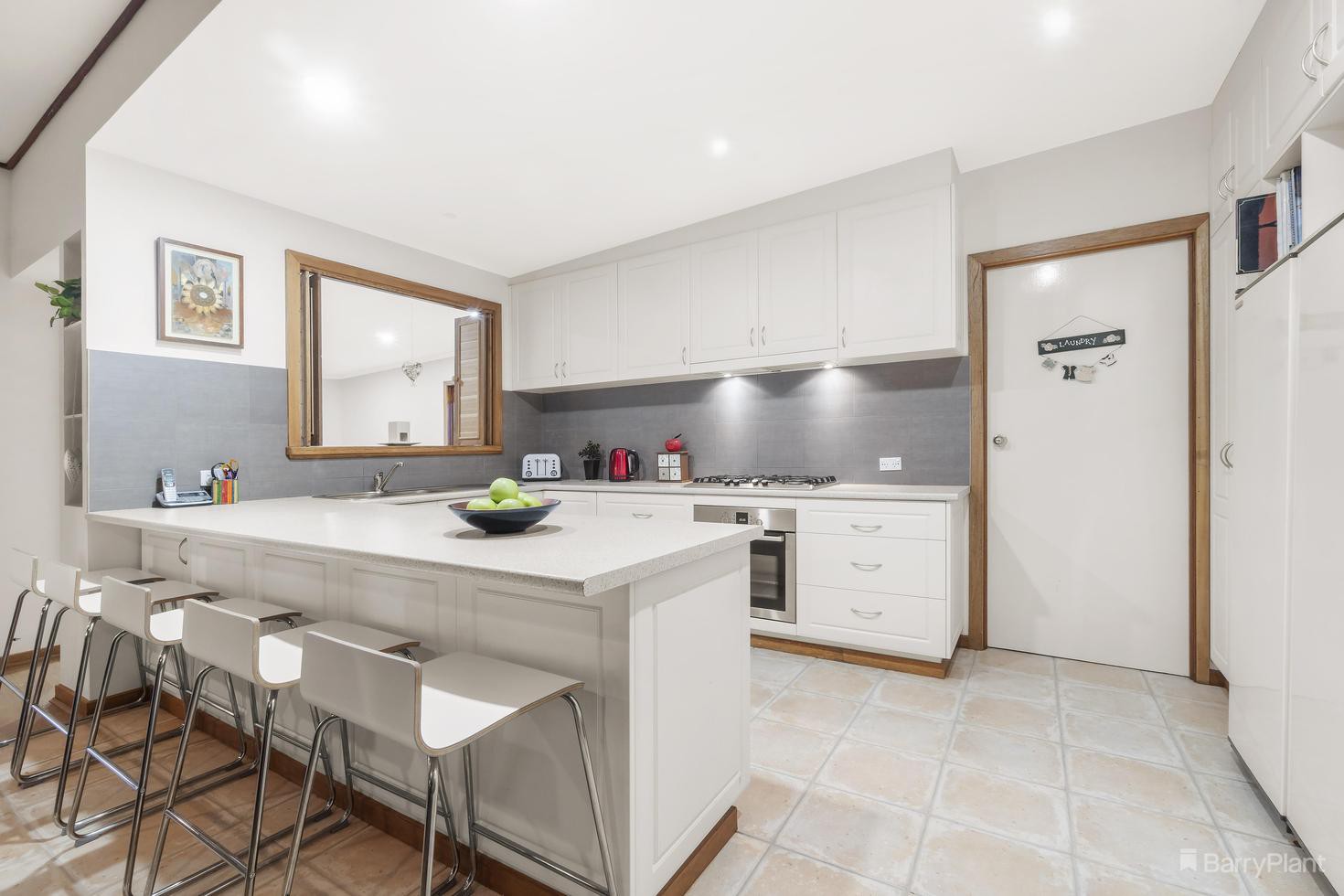 14 Reichelt Avenue, Montmorency, VIC 3094, Montmorency - Thumbnail 4