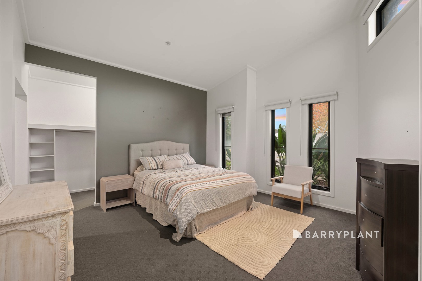 14 Reidel Avenue, Pakenham, VIC 3810 - Thumbnail 2 - 27/04/2026