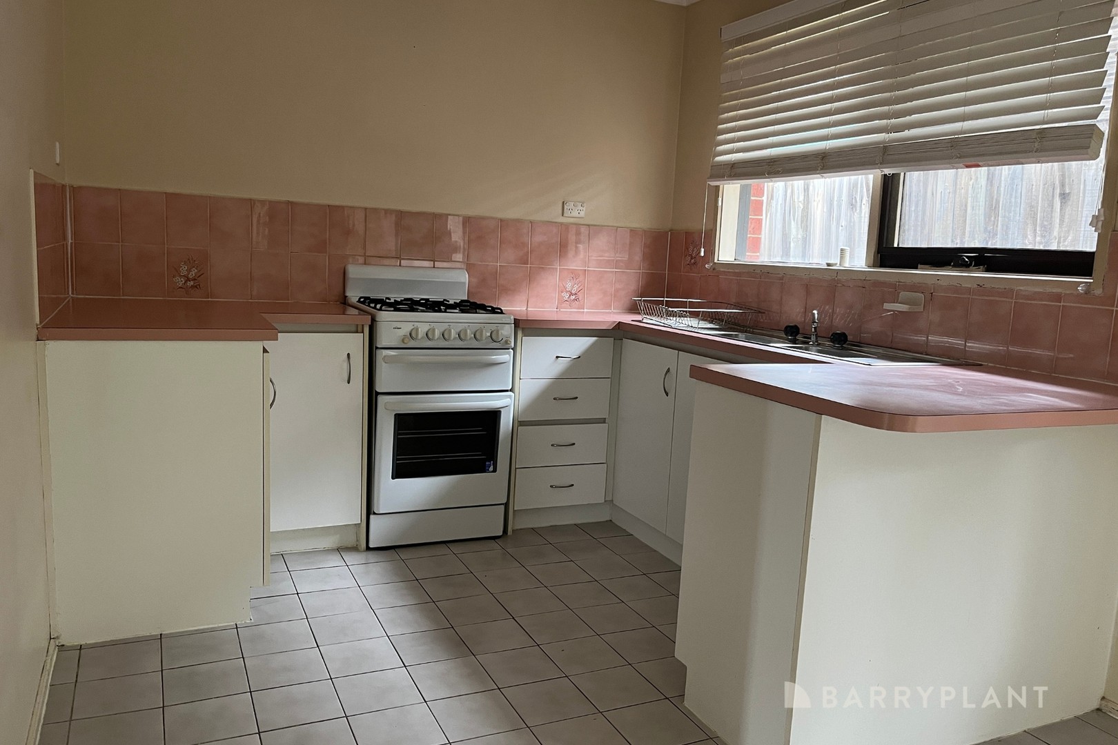 14 Reserve Road, Hoppers Crossing, VIC 3029, Hoppers Crossing - Thumbnail 4