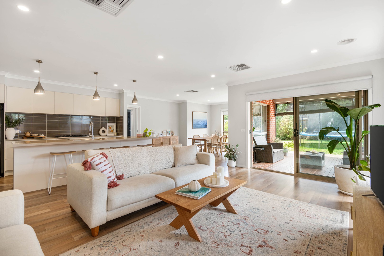 14 Restful Way, Armstrong Creek, VIC 3217 - Thumbnail 2 - 29/01/2025