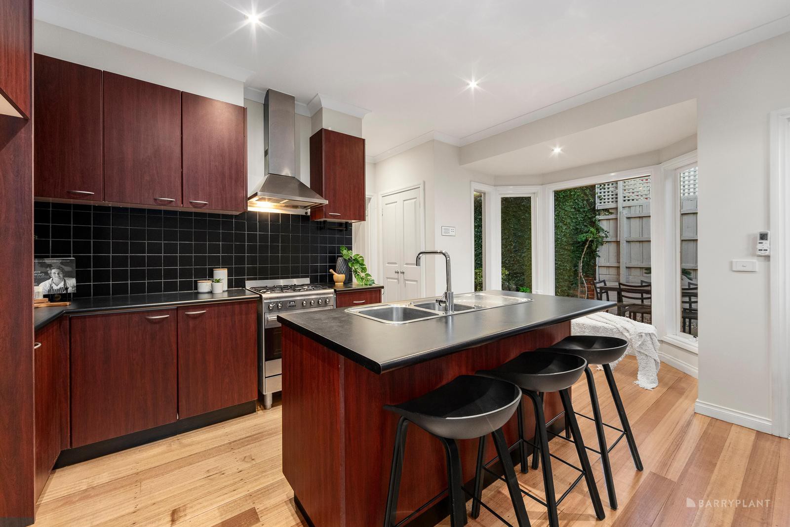 14 Robert Street, Bulleen, VIC 3105, Bulleen - Thumbnail 6