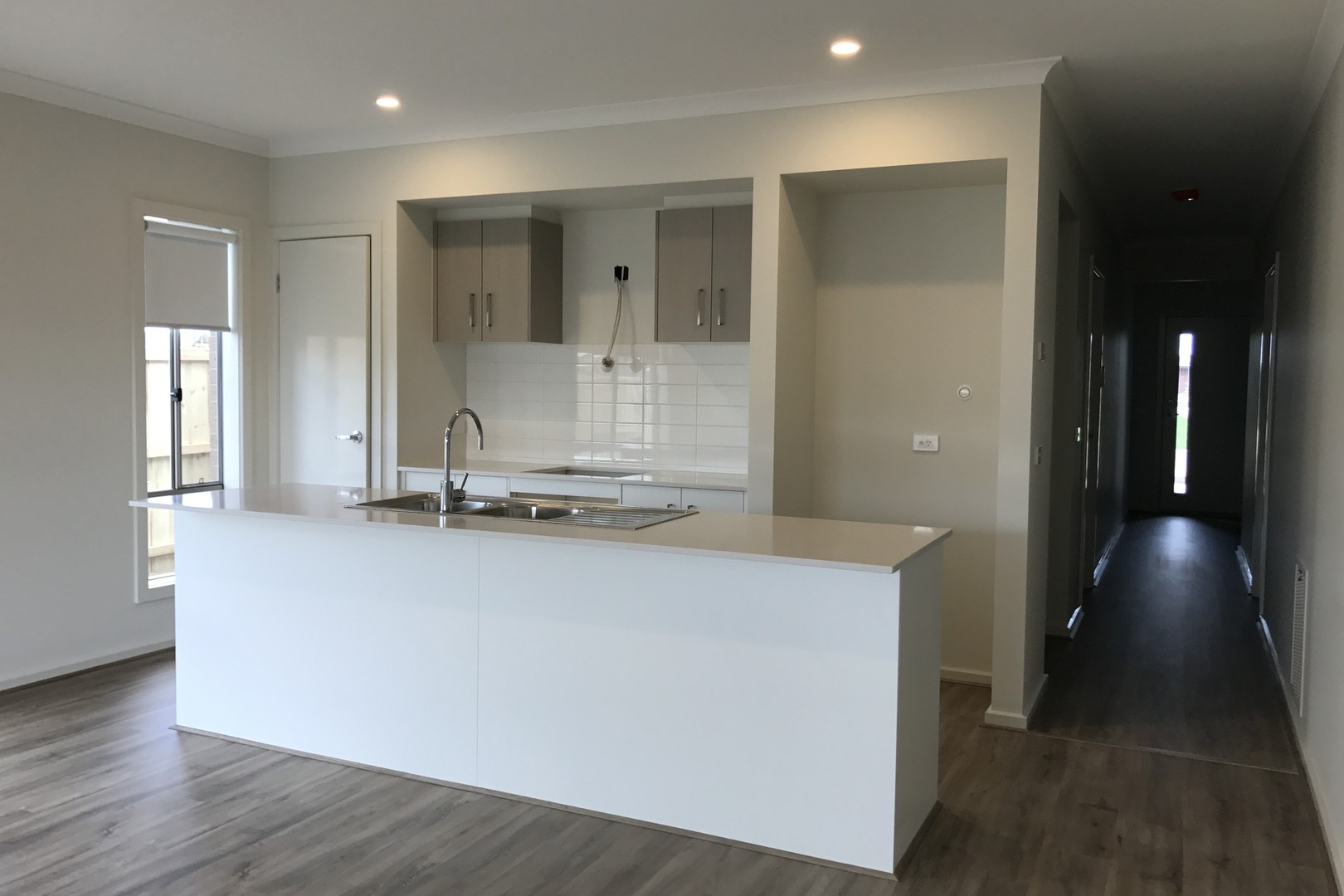 14 Rowena Way, Mickleham, VIC 3064, Mickleham - Thumbnail 2