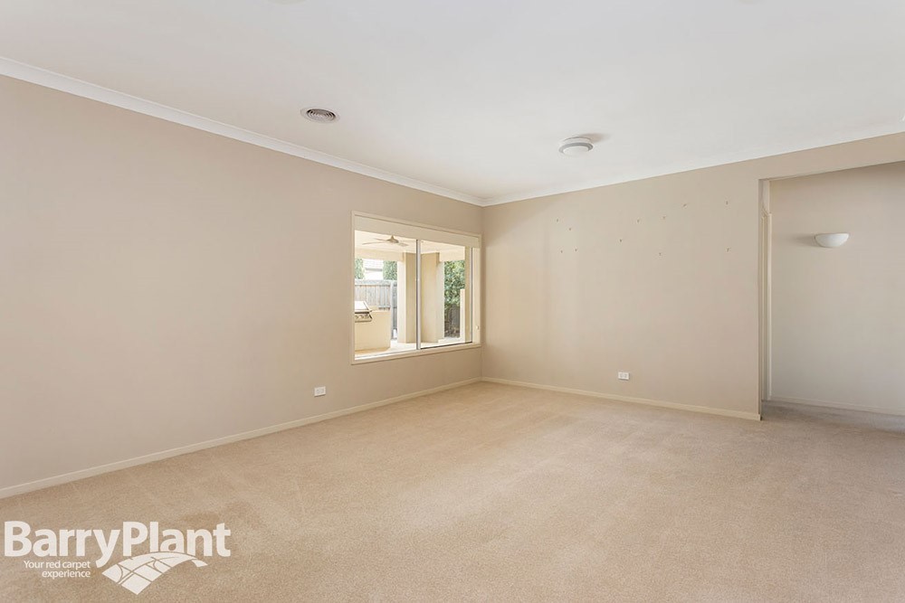 14 Rowland Drive, Point Cook, VIC 3030, Point Cook - Thumbnail 7