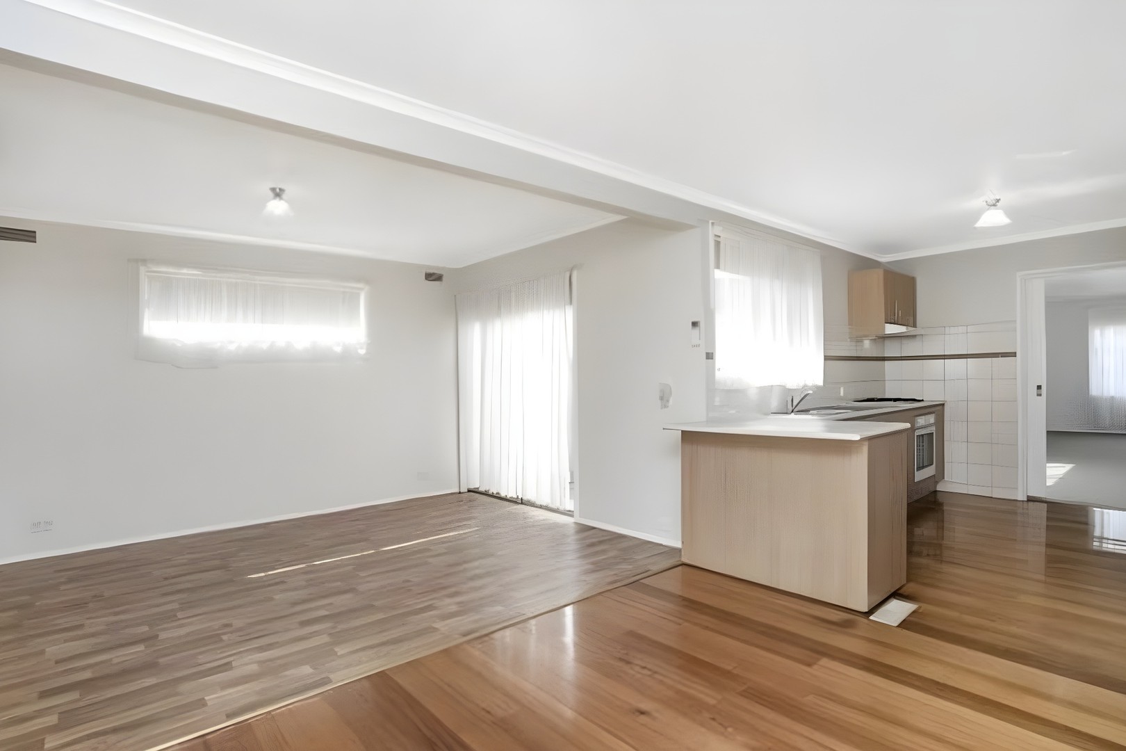 14 Rylandes Drive, Gladstone Park, VIC 3043 - Thumbnail 2 - 29/01/2026