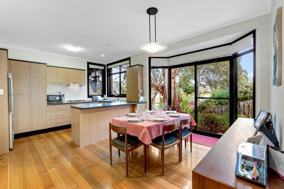 14 Sandra Street, Blackburn South, VIC 3130, Blackburn South - Thumbnail 4