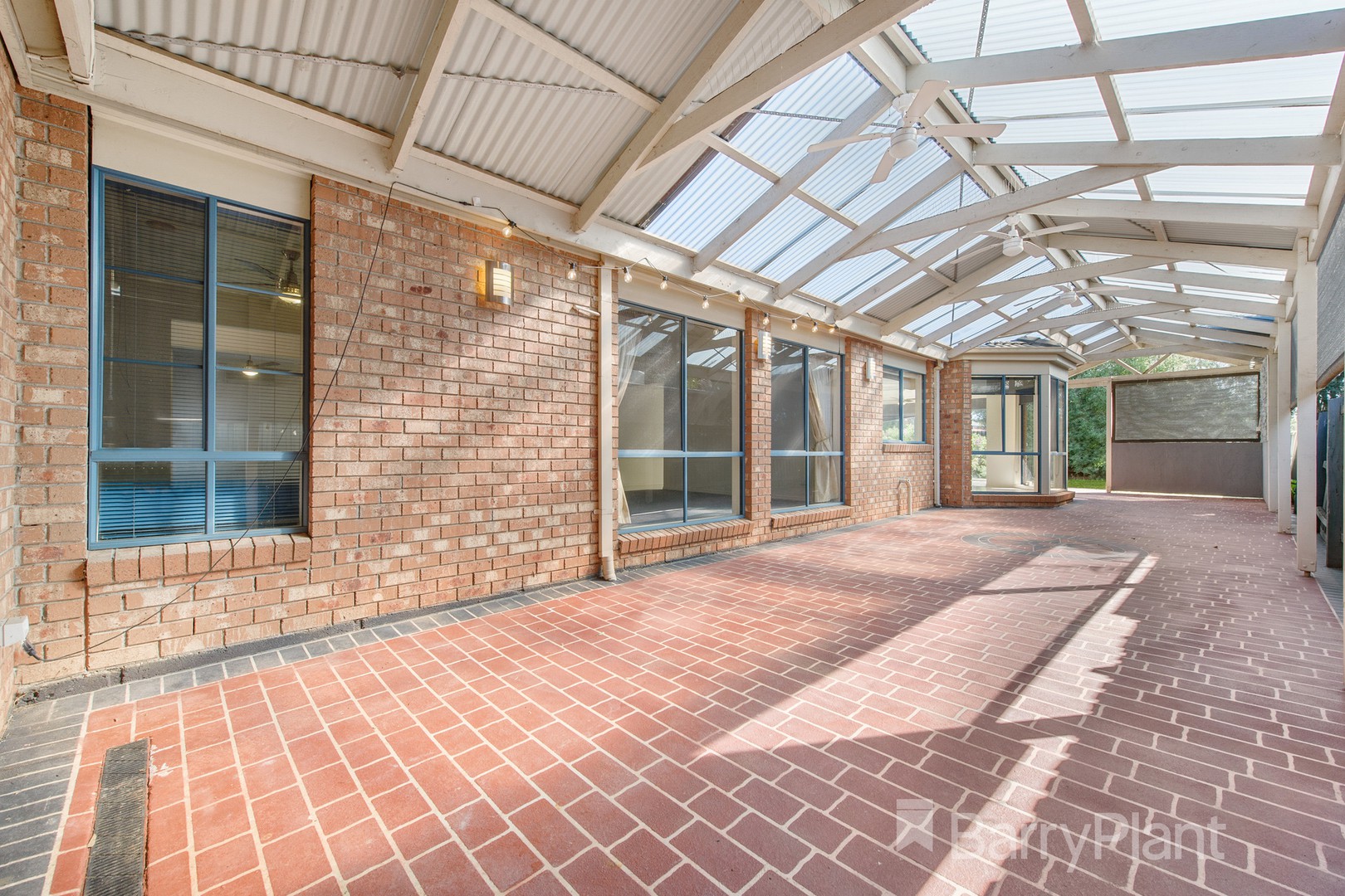 14 Sark CourtHoppers Crossing, VIC 3029, Hoppers Crossing - Thumbnail 2