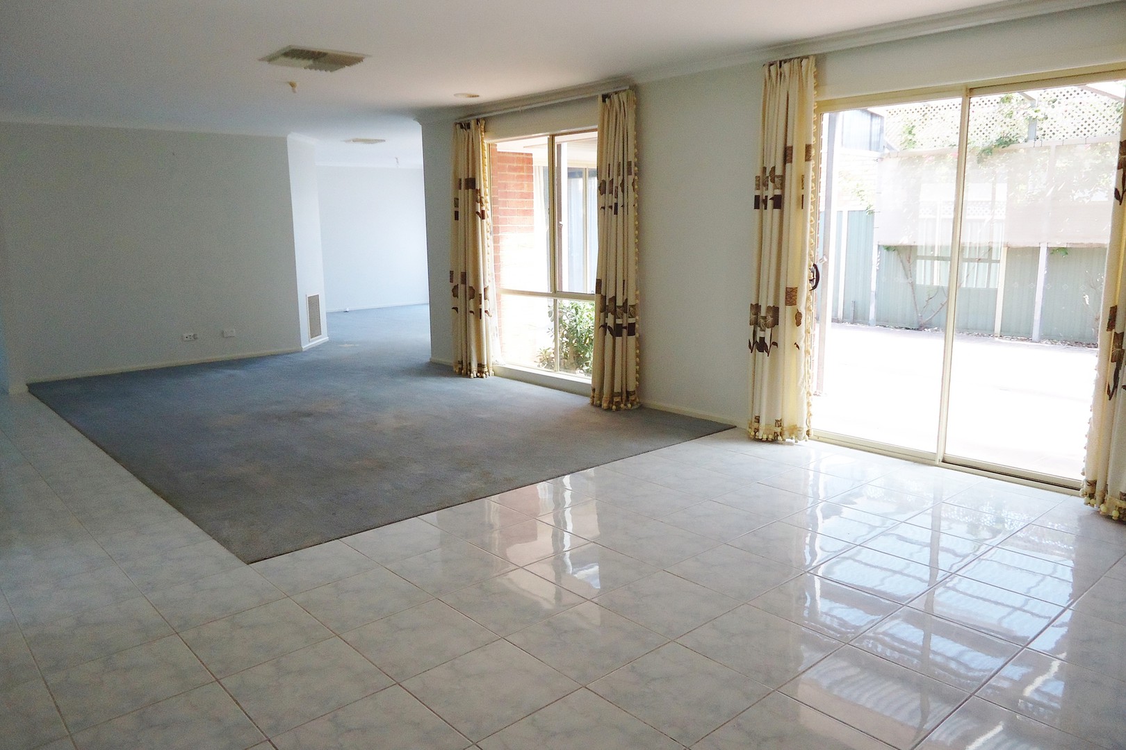 14 Shaftsbury Boulevard, Point Cook, VIC 3030, Point Cook - Thumbnail 4
