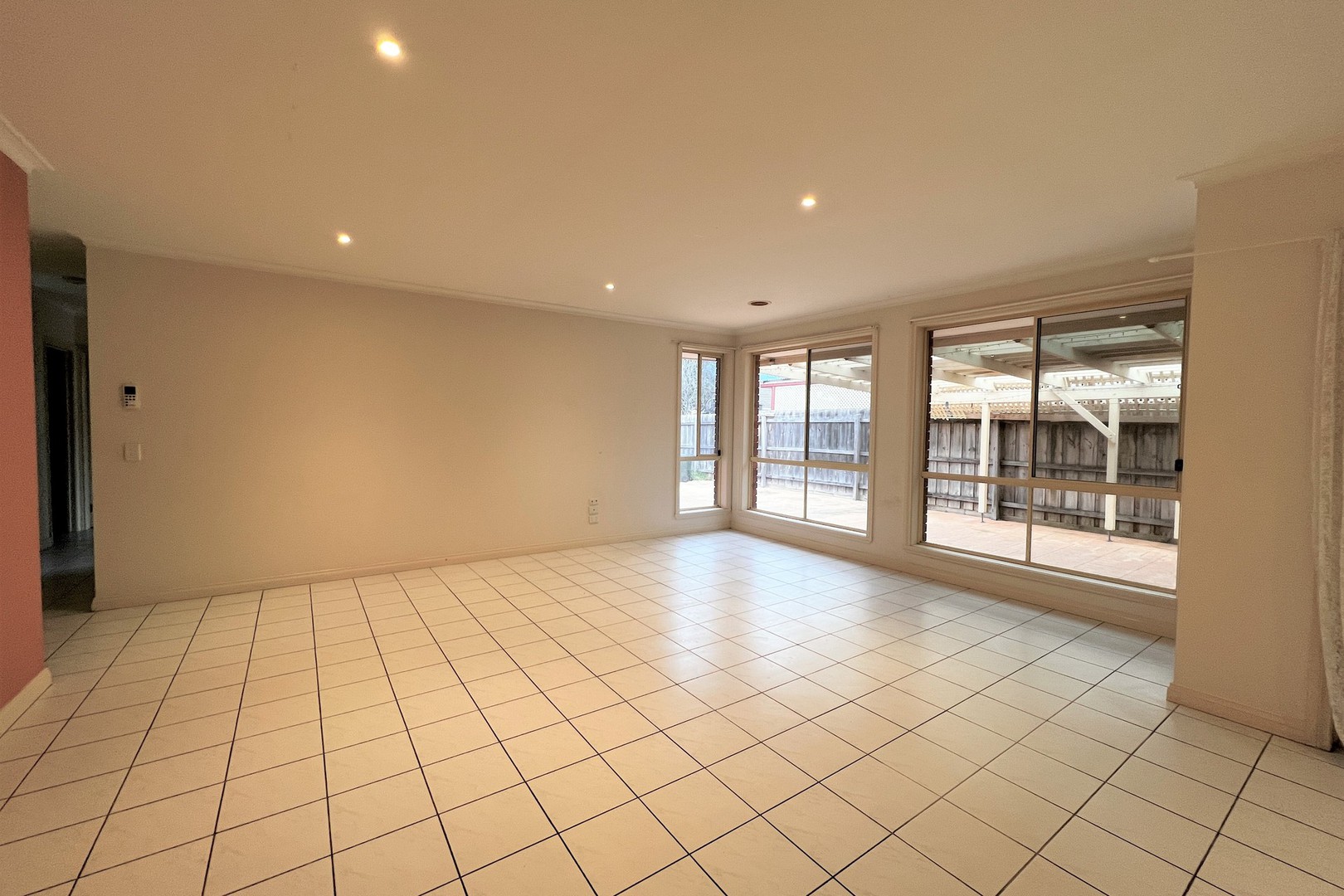 14 Shannon Way, Sydenham, VIC 3037, Sydenham - Thumbnail 4