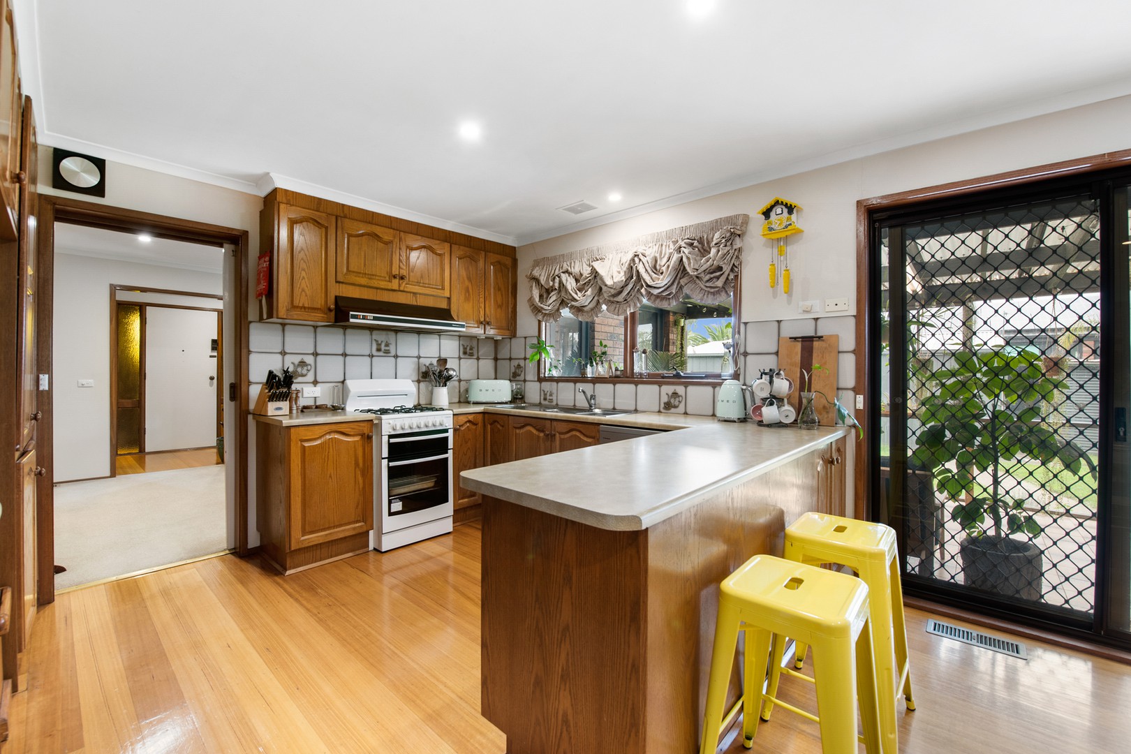 14 Sherbrooke Crescent, Taylors Lakes, VIC 3038, Taylors Lakes - Thumbnail 3