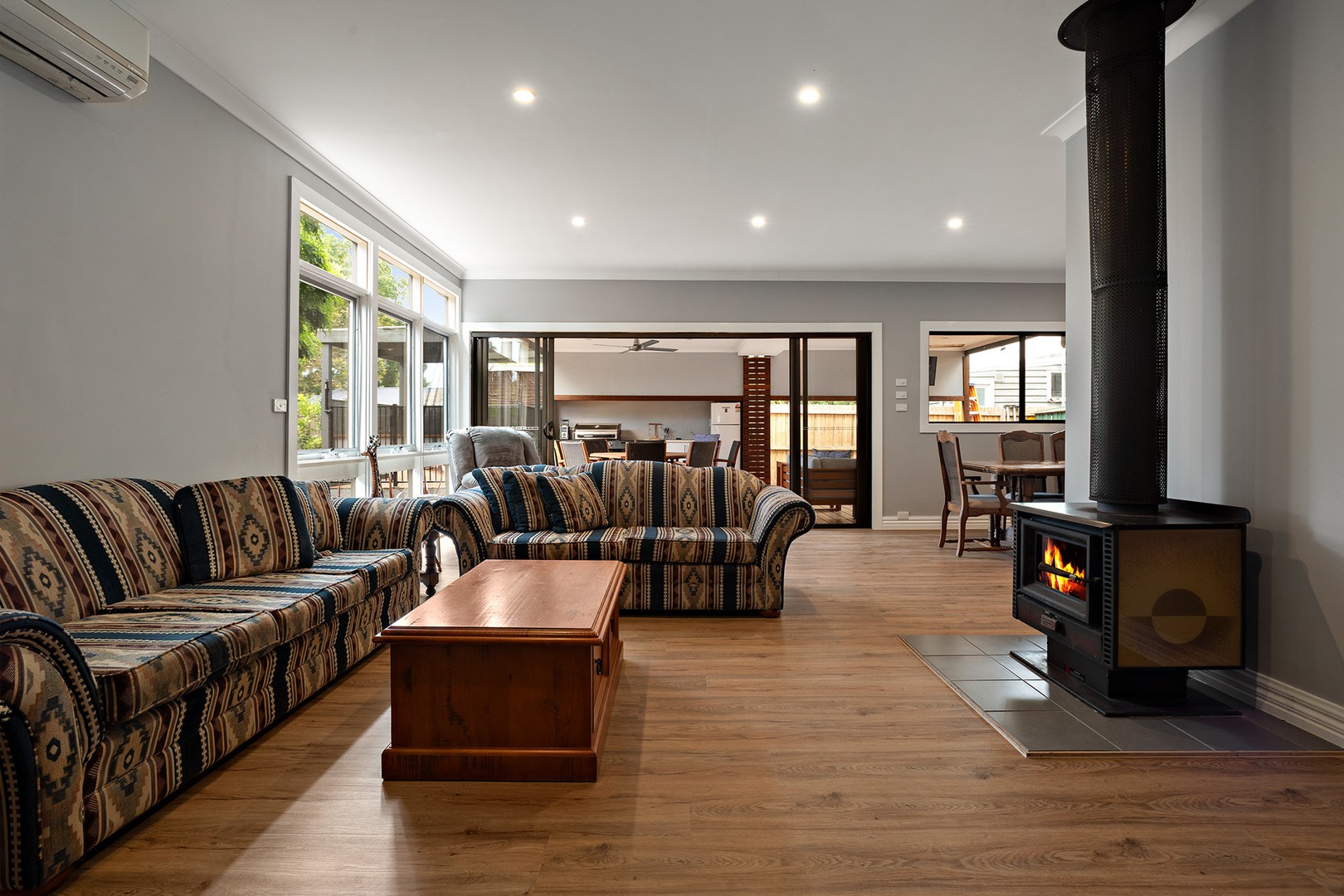 14 Stanley Street, Frankston, VIC 3199, Frankston - Thumbnail 2