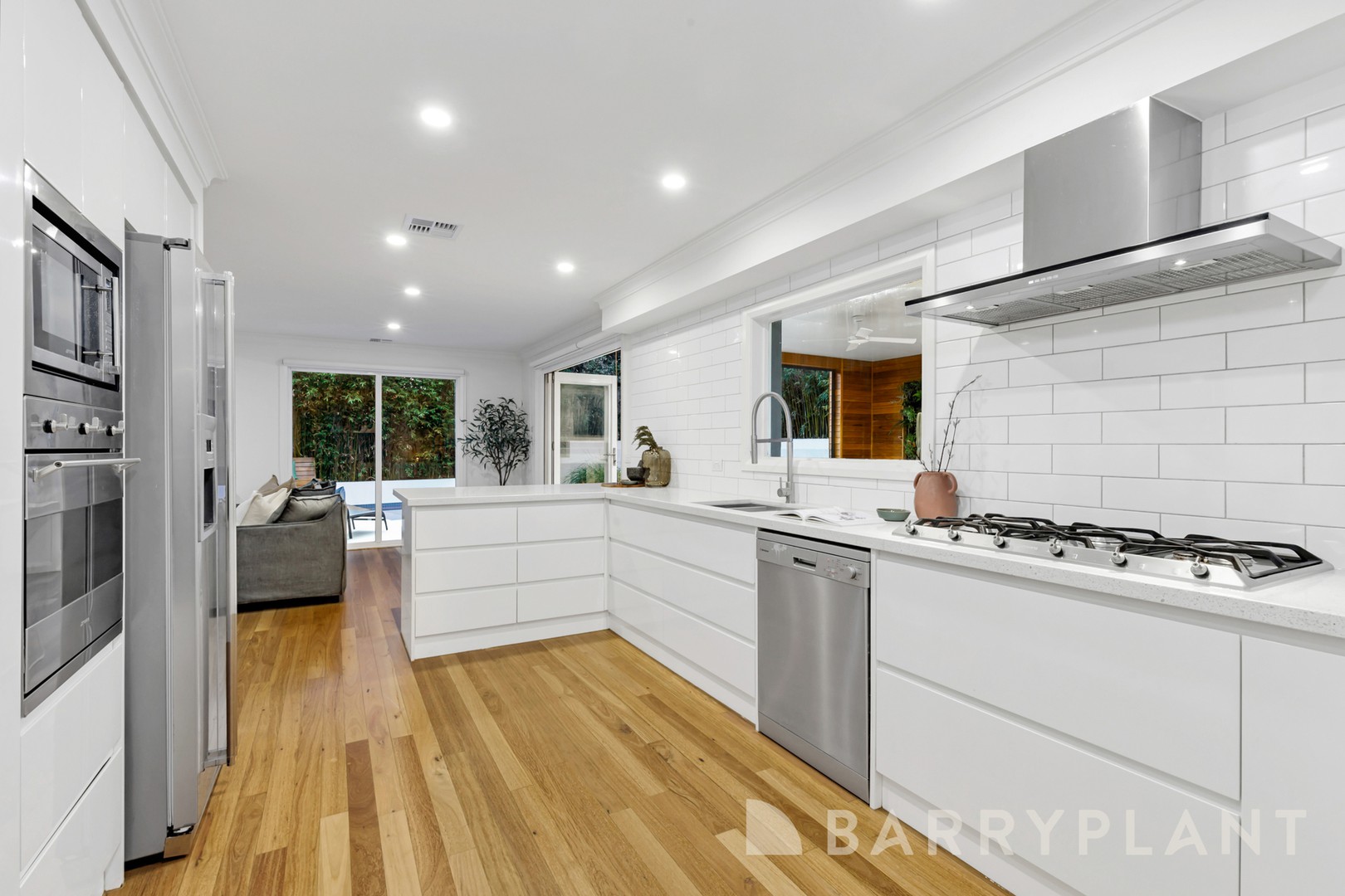 14 Stonnington Drive, Watsonia North, VIC 3087, Watsonia North - Thumbnail 6