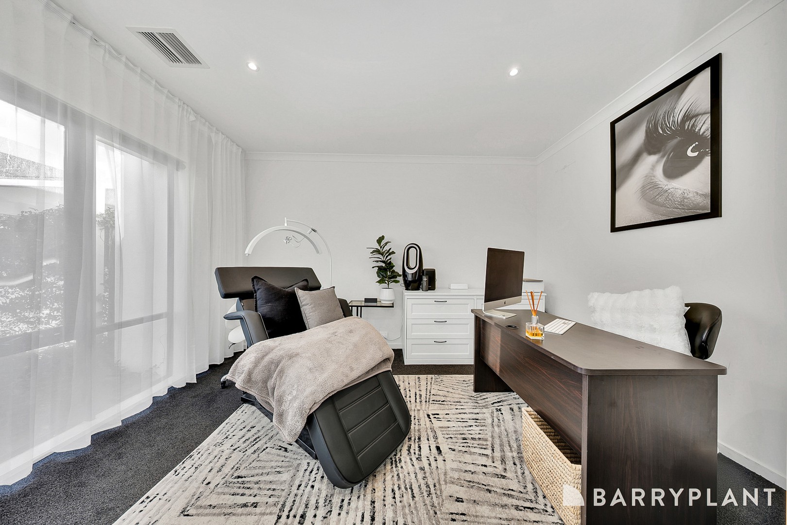 14 Surrey Court, Bundoora, VIC 3083 - Thumbnail 2 - 21/05/2025