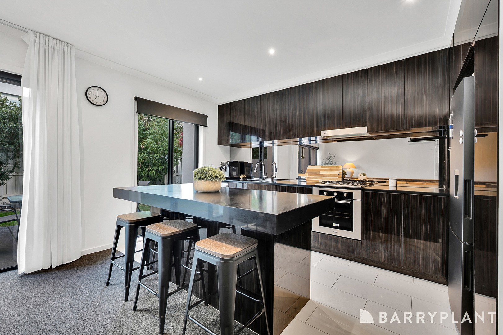 14 Surrey Court, Bundoora, VIC 3083, Bundoora - Thumbnail 4