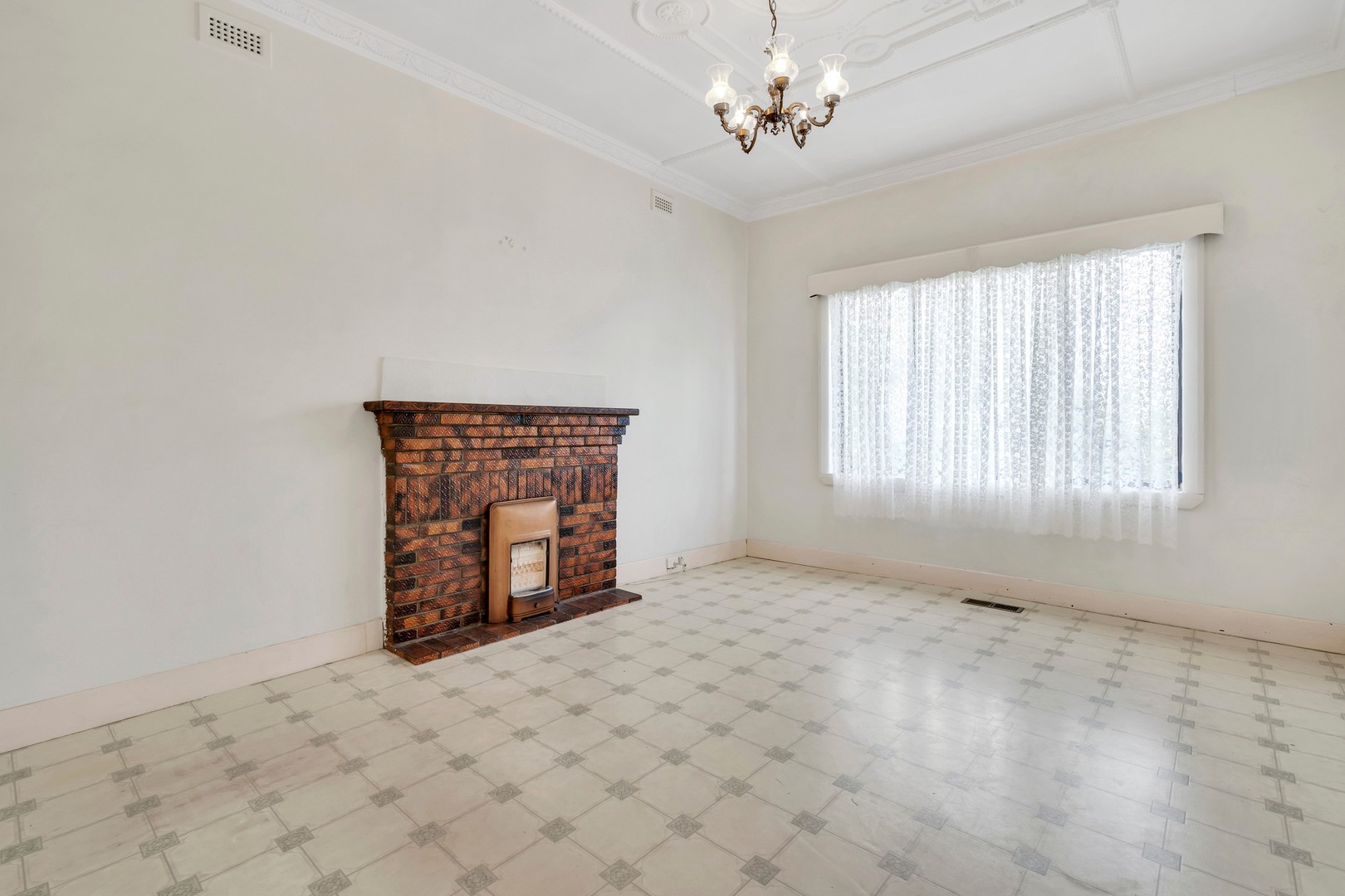 14 Sussex Street, Moonee Ponds, VIC 3039, Moonee Ponds - Thumbnail 3