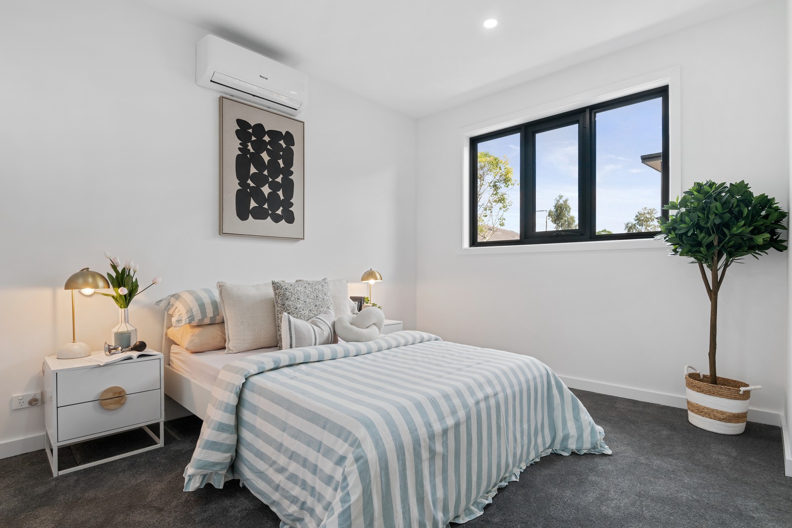 14 Terrigal Crescent, Kilsyth, VIC 3137, Kilsyth - Thumbnail 4