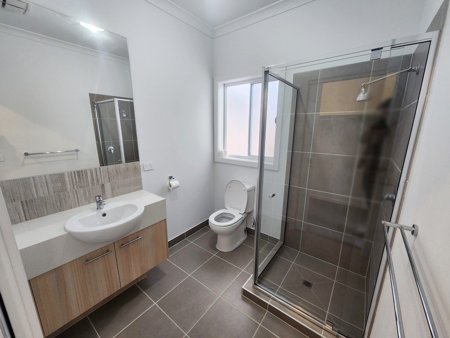 14 Tranquility Crescent, Armstrong Creek, VIC 3217 - Thumbnail 2 - 12/08/2024