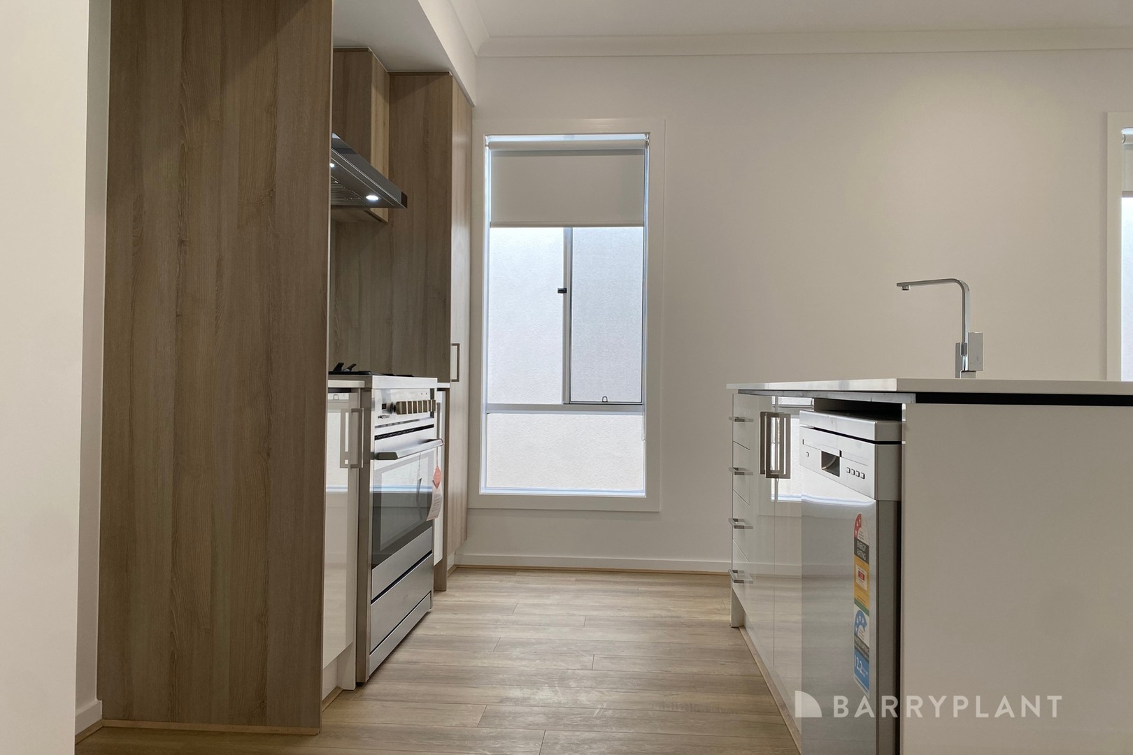 14 Traynor Street, Tarneit, VIC 3029, Tarneit - Thumbnail 5