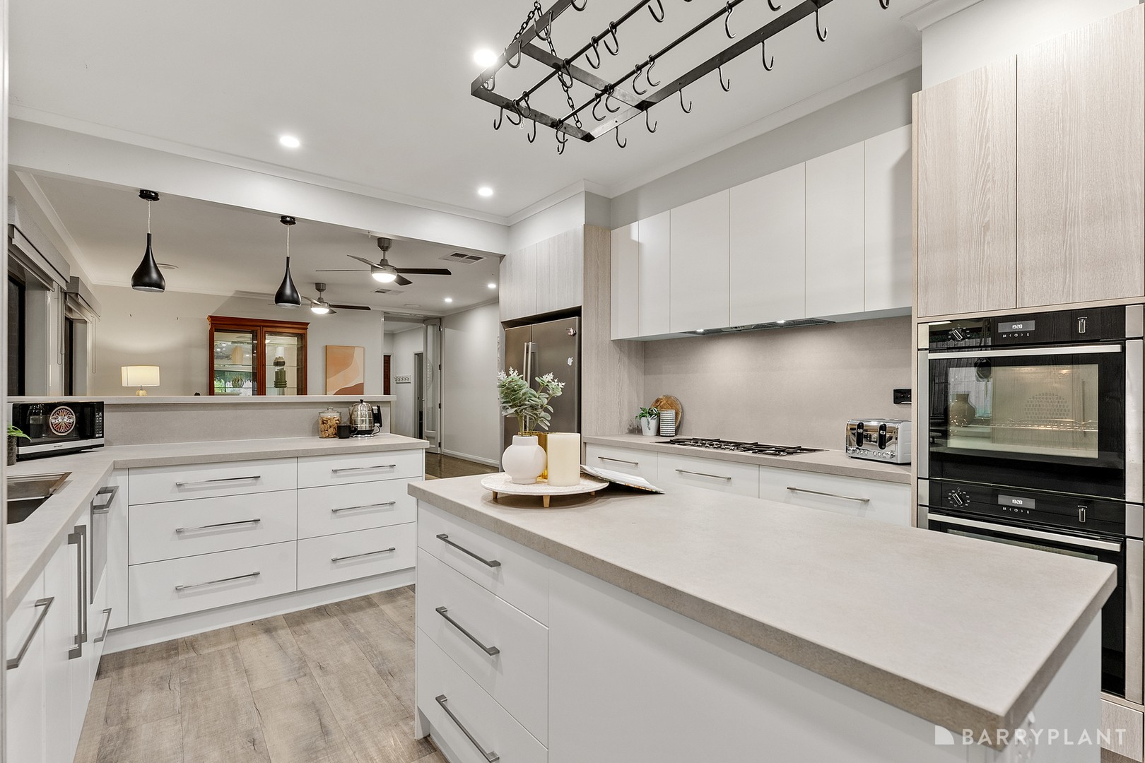 14 Ulysses Avenue, Croydon South, VIC 3136, Croydon South - Thumbnail 4