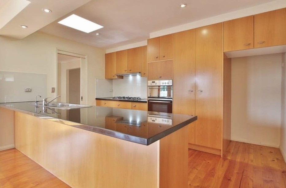 14 Valerie Street, Templestowe Lower, VIC 3107 - Thumbnail 2 - 24/10/2025