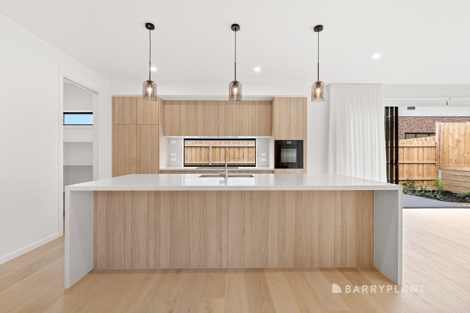 14 Verona Street, Vermont South, VIC 3133 - Thumbnail 2 - 21/03/2025