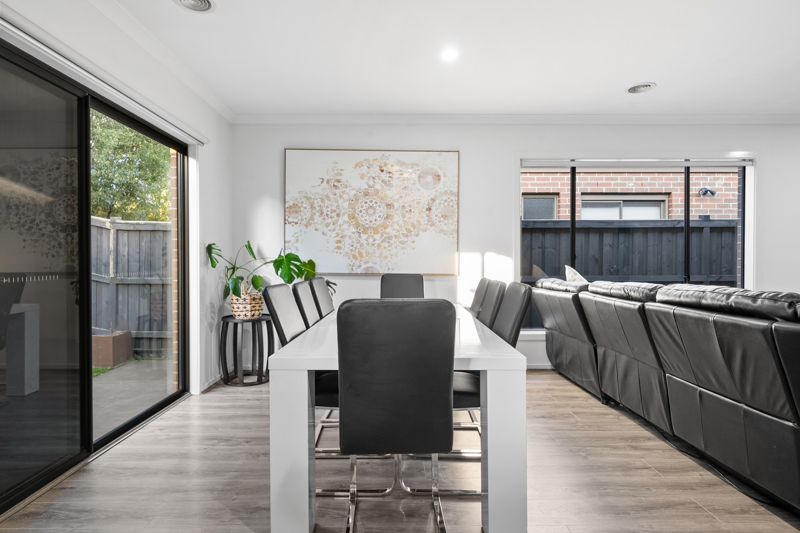 14 Versteegen Street, Fraser Rise, VIC 3336, Fraser Rise - Thumbnail 4