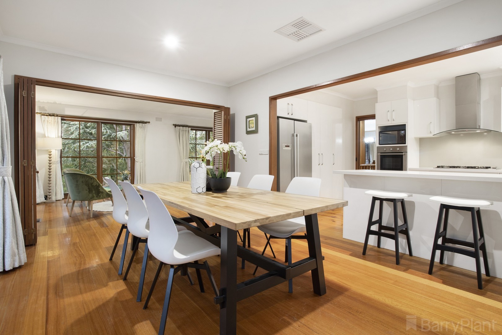 14 Walhalla Drive, Ringwood East, VIC 3135, Ringwood East - Thumbnail 4