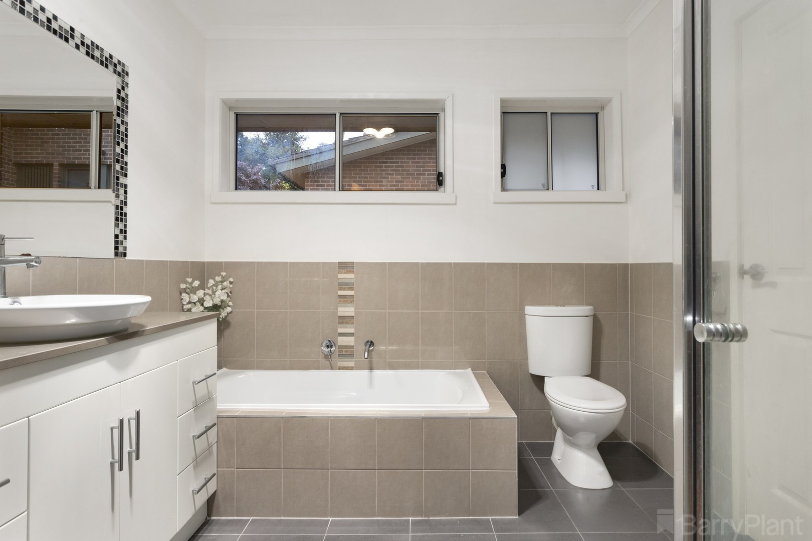 14 Walhalla Drive, Ringwood East, VIC 3135, Ringwood East - Thumbnail 8