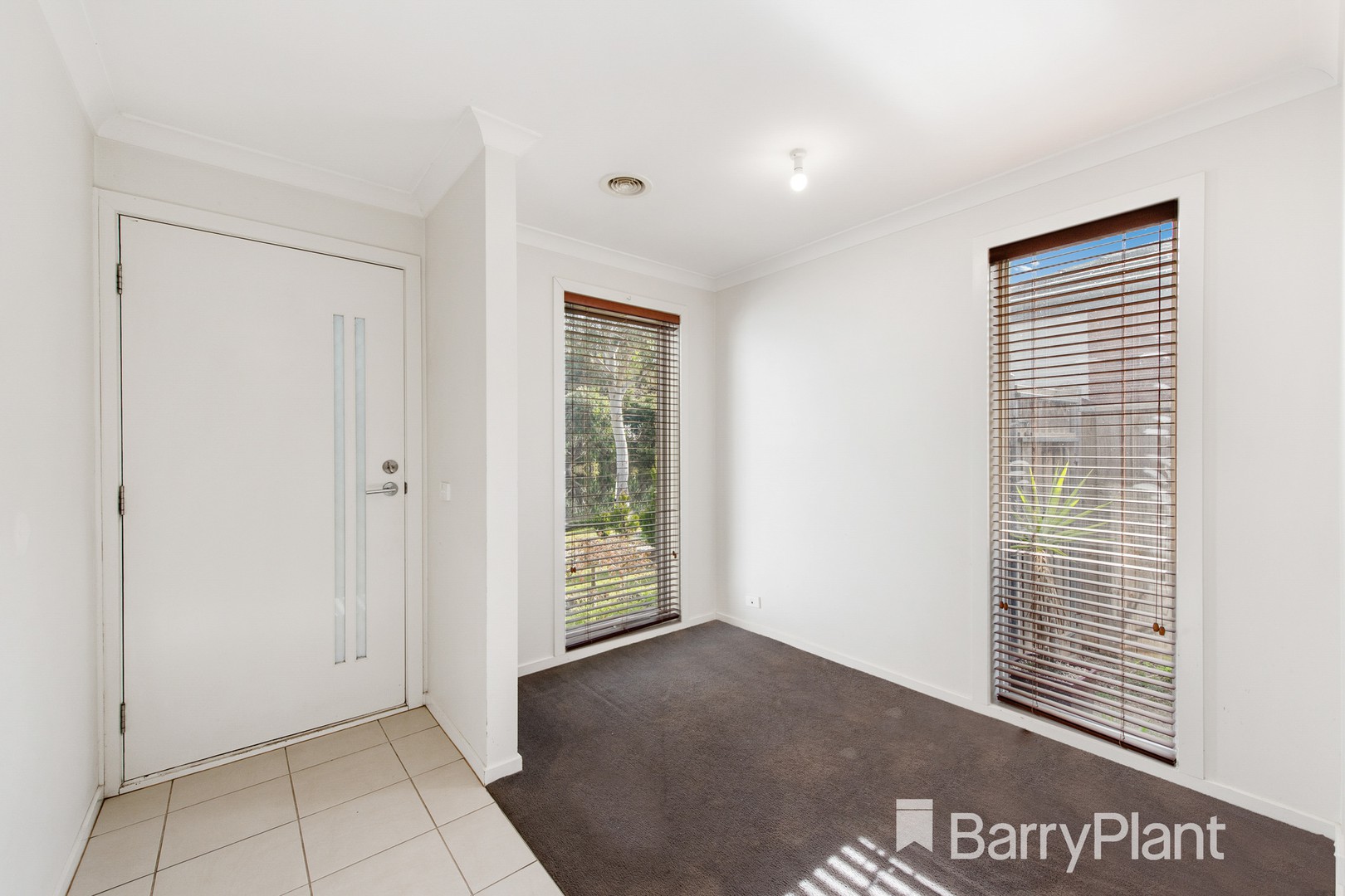 14 Walter Street, Tarneit, VIC 3029, Tarneit - Thumbnail 3