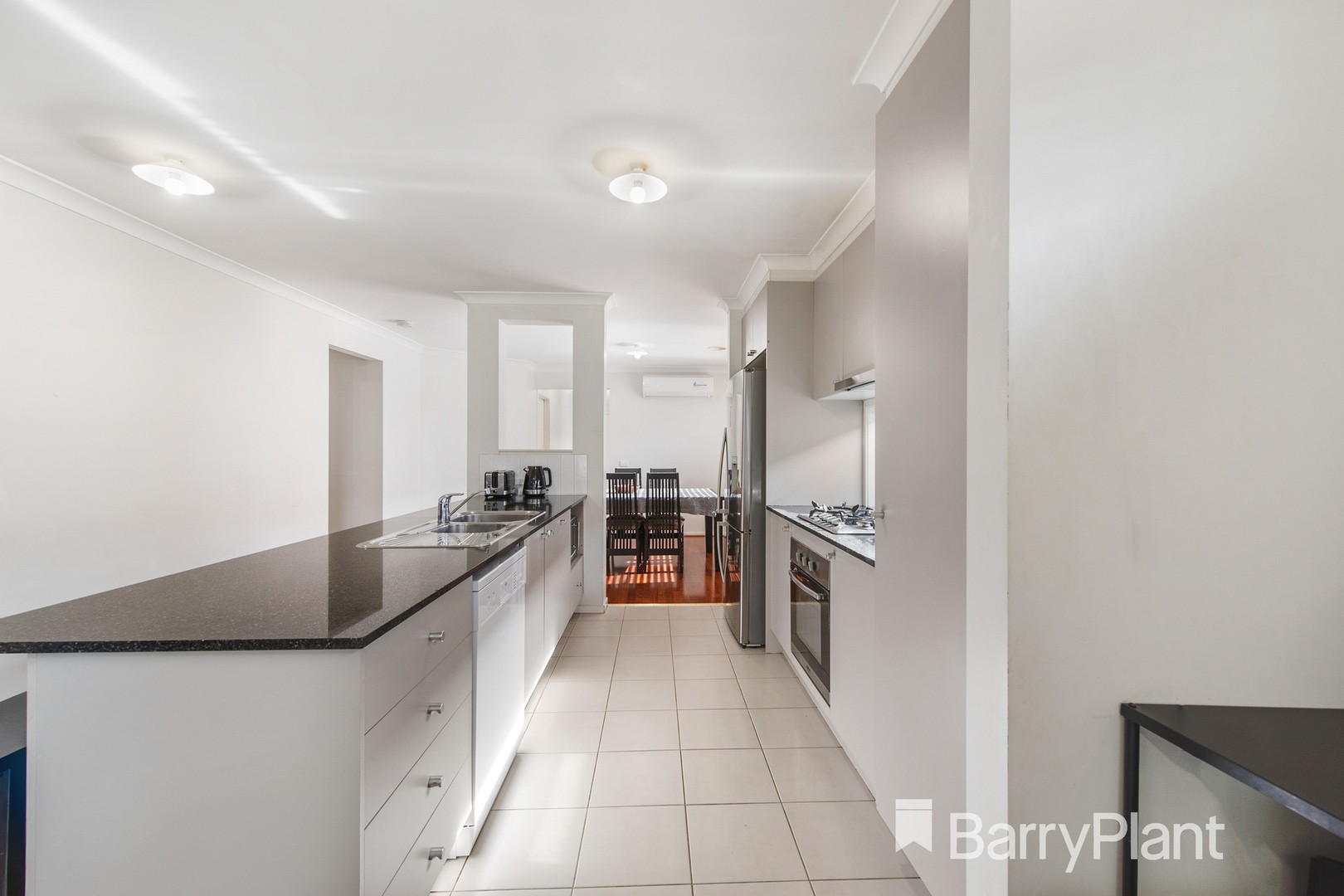 14 Walter Street, Tarneit, VIC 3029, Tarneit - Thumbnail 7