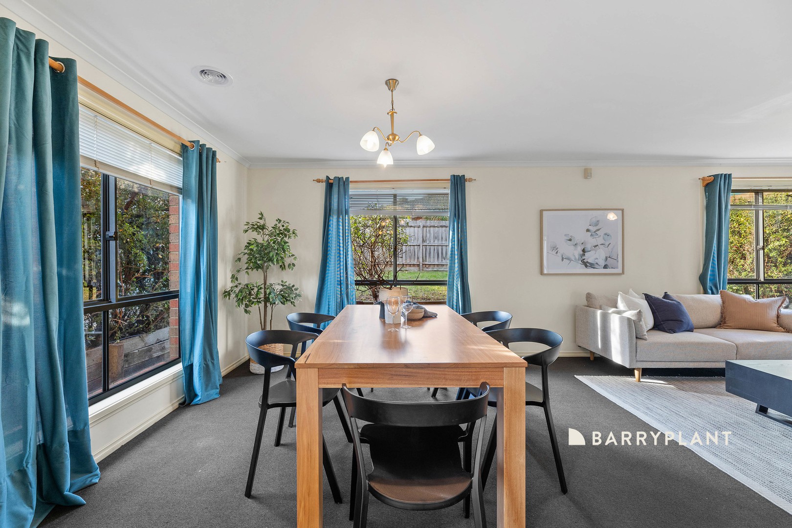 14 Wanderer Court, Berwick, VIC 3806, Berwick - Thumbnail 4