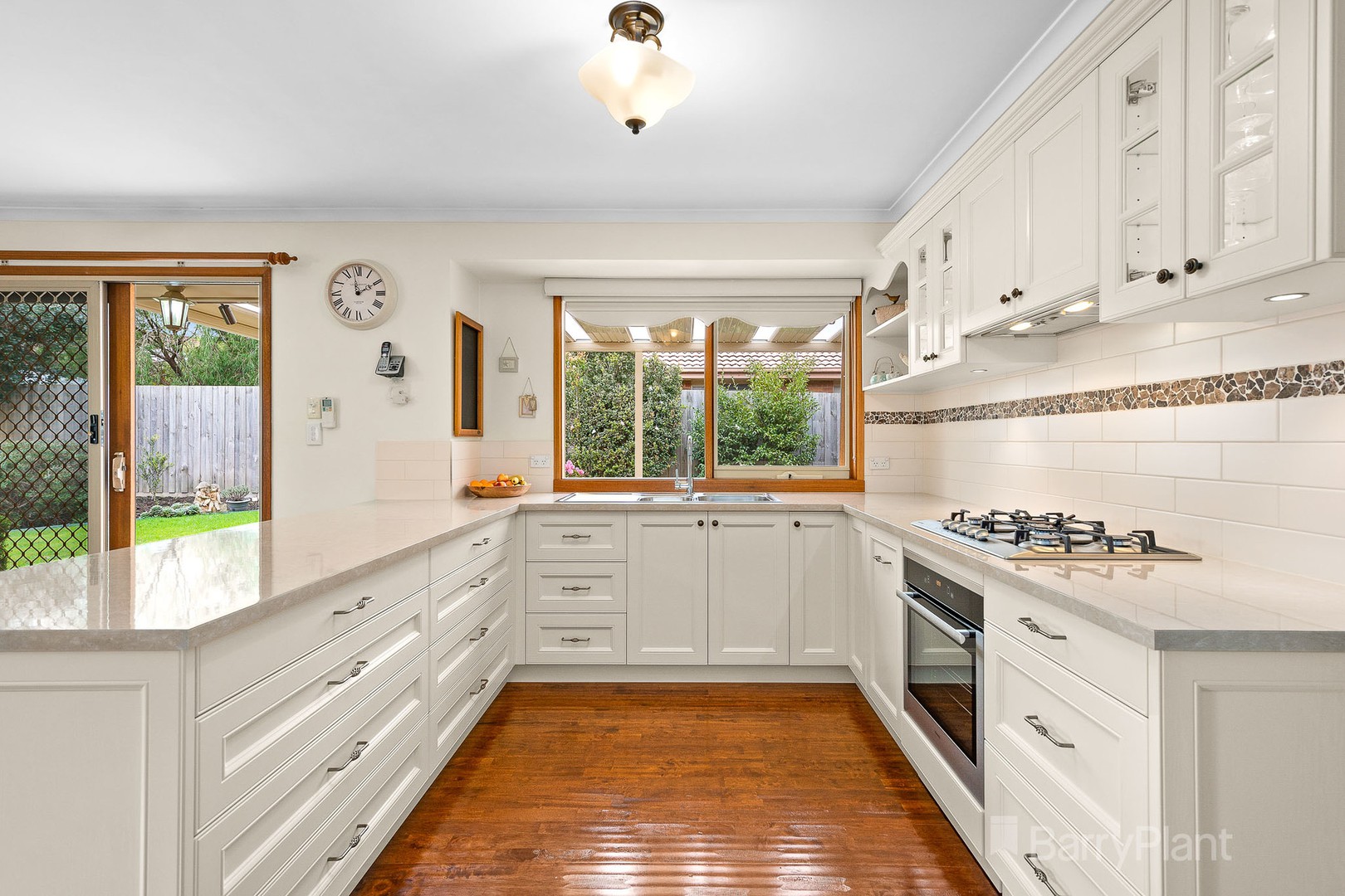 14 Warrawong Drive, Berwick, VIC 3806, Berwick - Thumbnail 4
