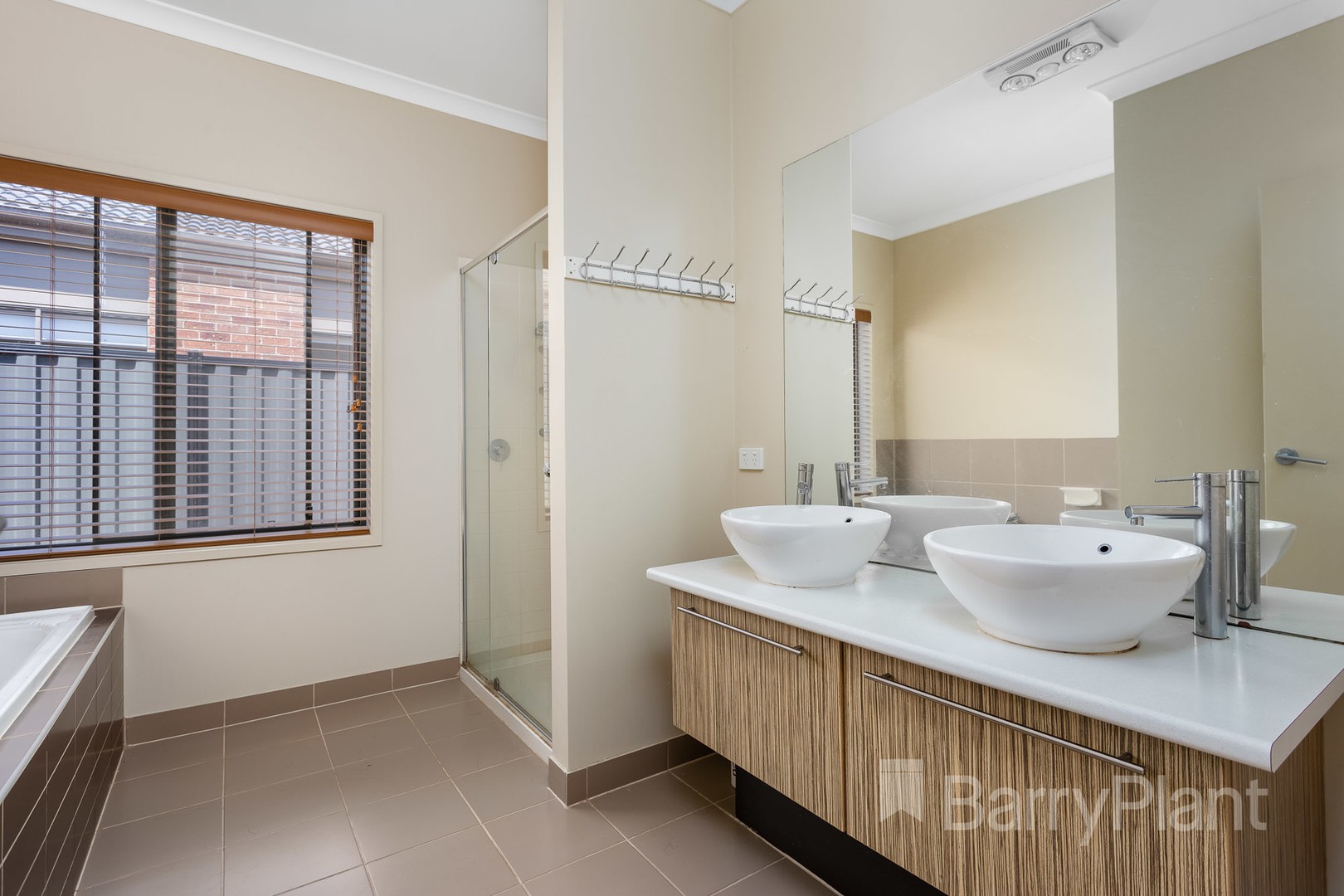 14 Wattle Tree DrivePoint Cook, VIC 3030, Point Cook - Thumbnail 4