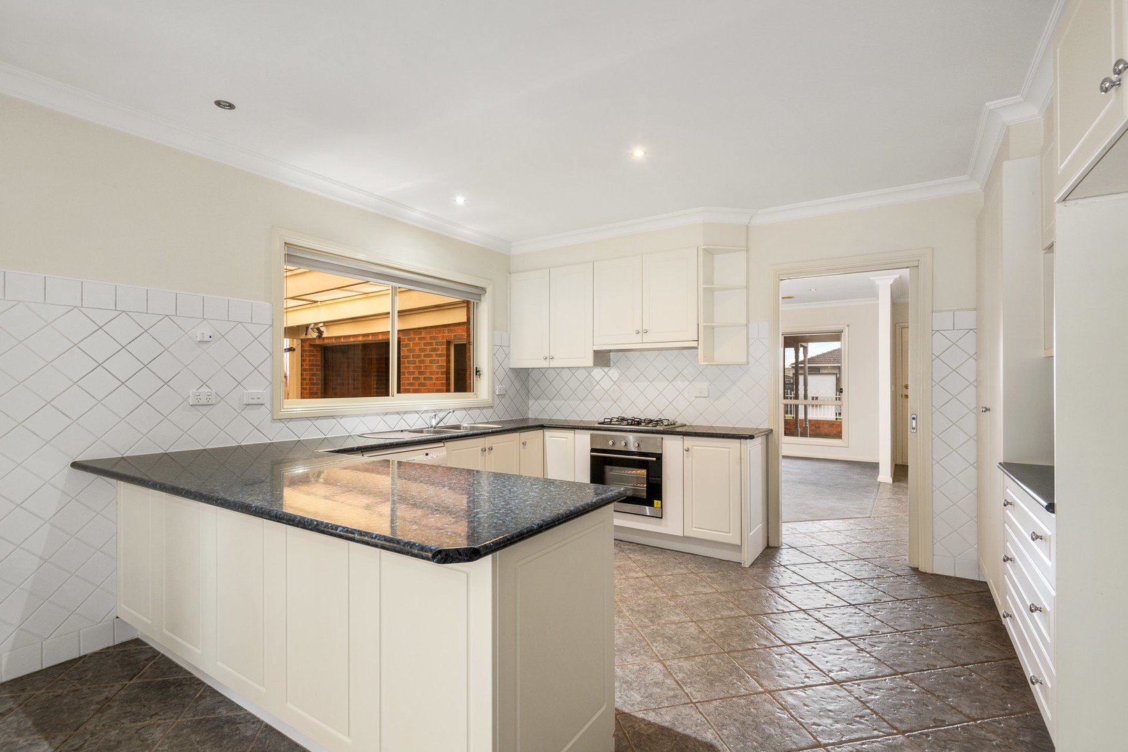 14 Wellwood Avenue, Norlane, VIC 3214 - Thumbnail 2 - 11/06/2025