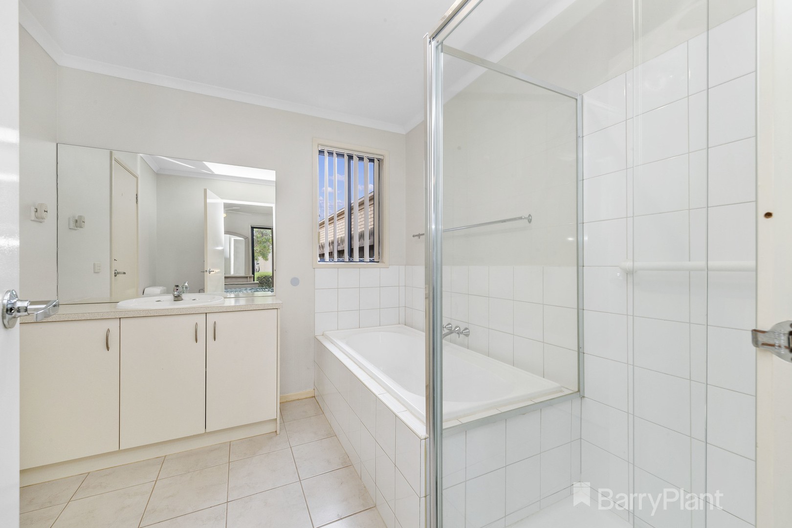 14 Westmill Vista, Melton, VIC 3337, Melton - Thumbnail 6