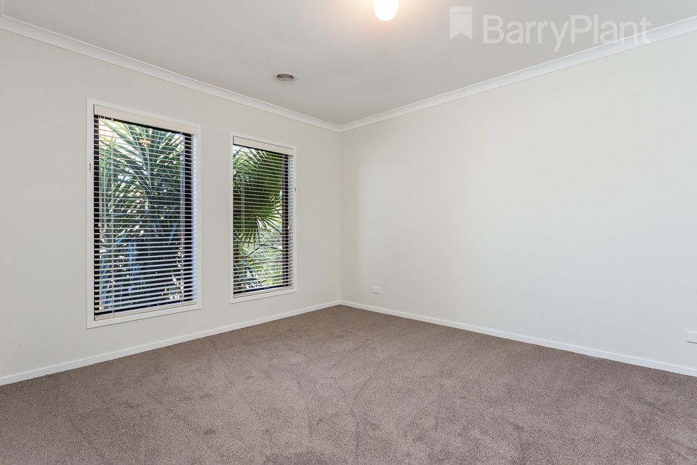 14 Wildcherry Place, Point Cook, VIC 3030, Point Cook - Thumbnail 6