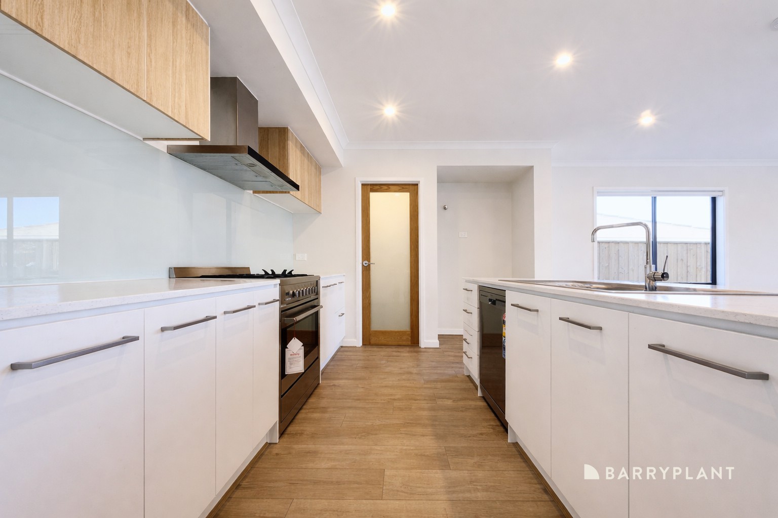 14 Wildwood Street, Officer, VIC 3809 - Thumbnail 2 - 02/04/2026